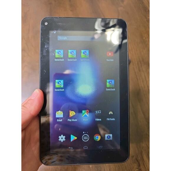 DigiLand DL701Q 7" Android Tablet – 8GB – Wi-Fi – Black - Picture 3 of 16